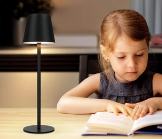 Moderne Kabellose LED-Touch-Tischlampe