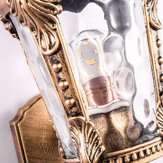 Klassische Wetterfeste  Außen Wandlaterne mit Glasgehäuse