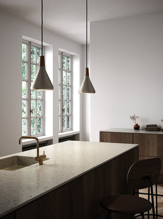 Moderne Pendelleuchte aus Holz für Zuhause