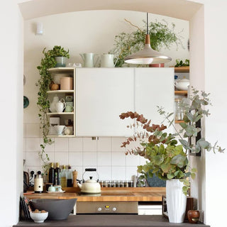 Moderne Pendelleuchte aus Holz für Zuhause