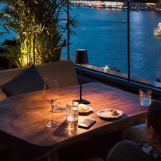 Tragbare moderne LED Schreibtischlampe