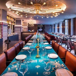 Verstellbare Tischlampen für moderne Innenräume