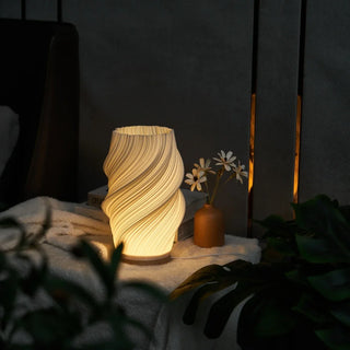 Elegante Serene Wavecrest Lampe für moderne Innenräume