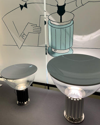 Dekorative Tischlampe mit Marmor-Details