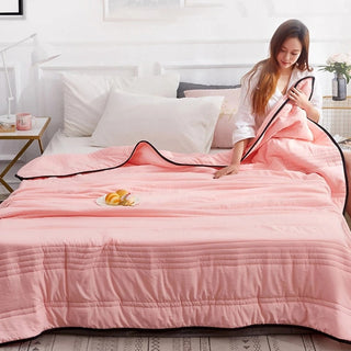 Lightweight Breathable Cooling Blanket for Comfortable Sleep - Image 11
