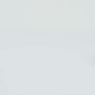 Moderner intelligenter automatischer Staubsauger