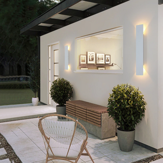 Moderne Außen LED Wandlampe für Hauswand und Terrasse